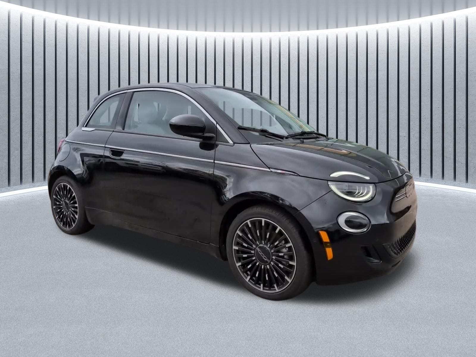 Used 2024 FIAT 500e Base with VIN ZFAFFAC40RX222658 for sale in Schaumburg, IL