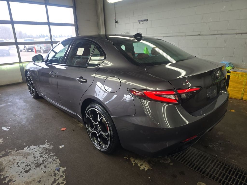 Used 2024 Alfa Romeo Giulia Veloce Sedan
