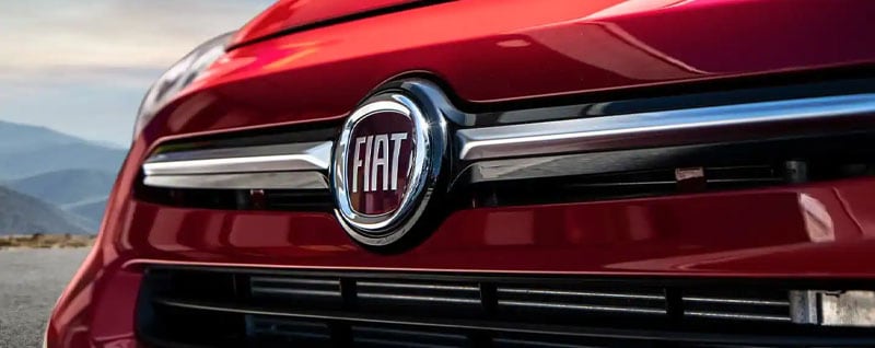 2021 Fiat 500X grille badging