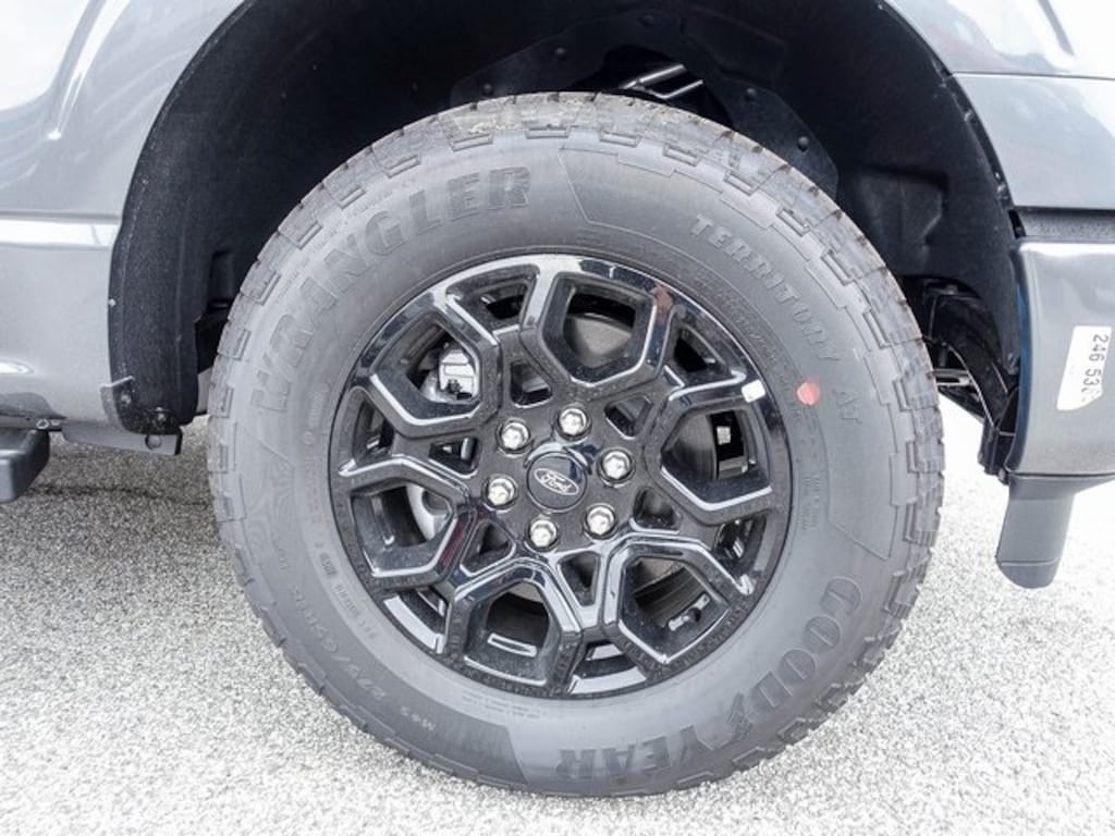 New 2025 Ford F-150 XLT Truck