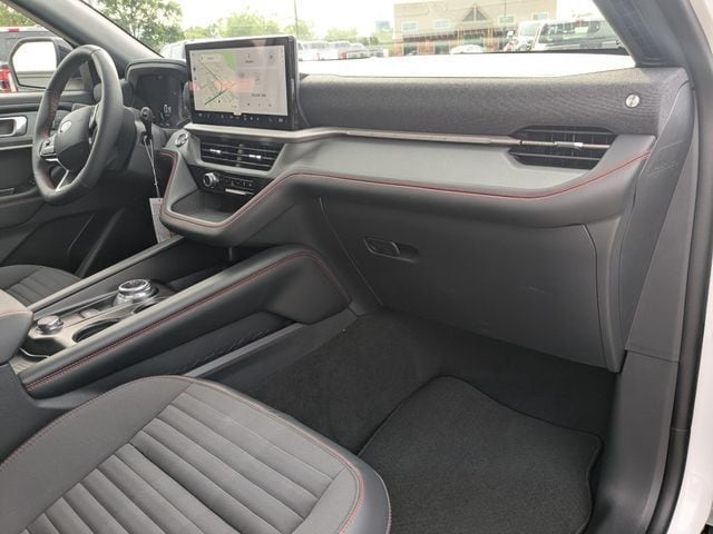 2026 Ford Explorer ST-Line - Photo 9