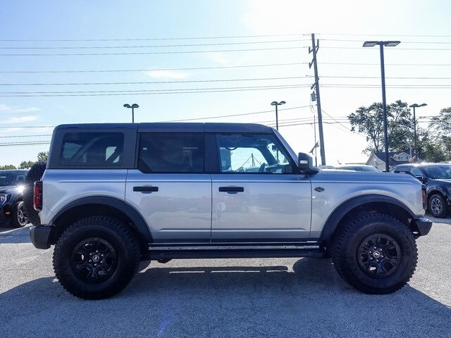 2024 Ford Bronco Wildtrak photo 3