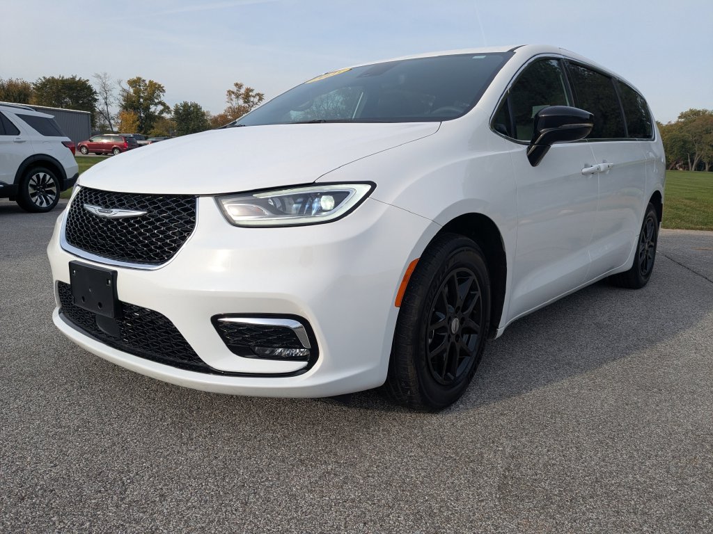 2025 Chrysler Pacifica