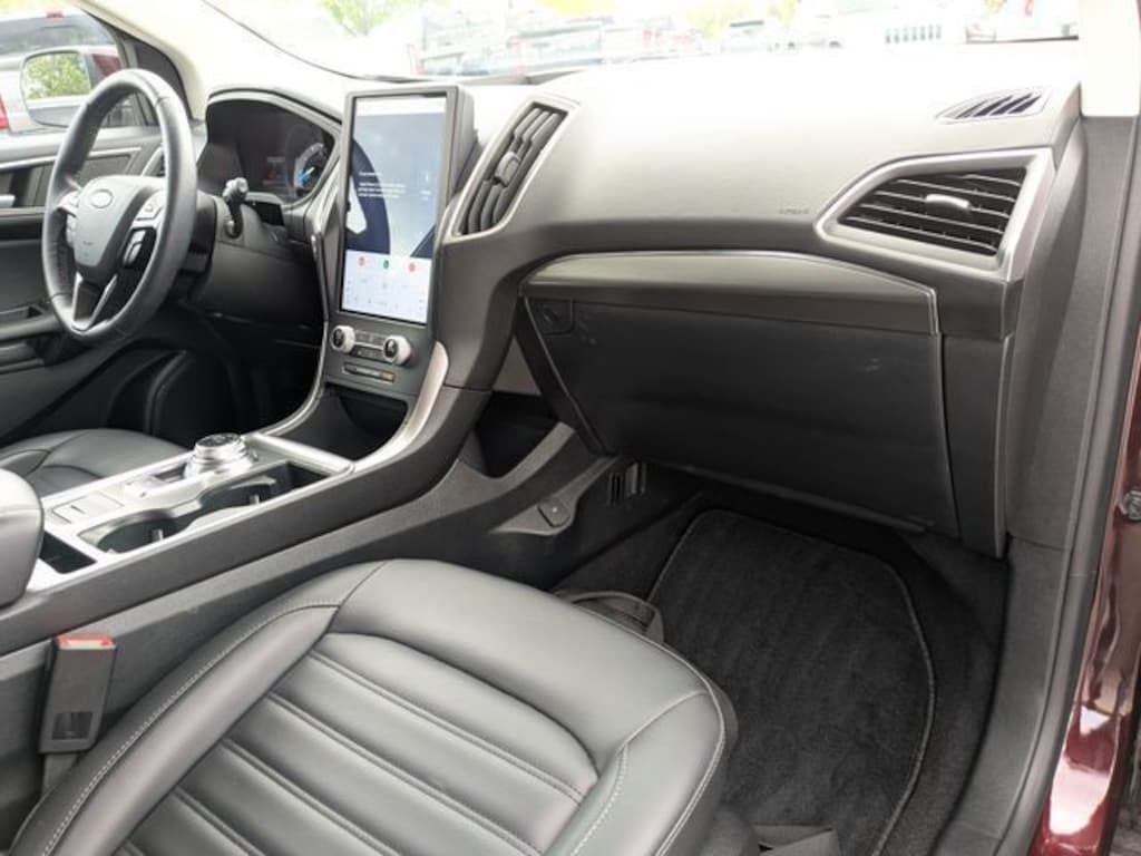 Used 2022 Ford Edge SEL SUV