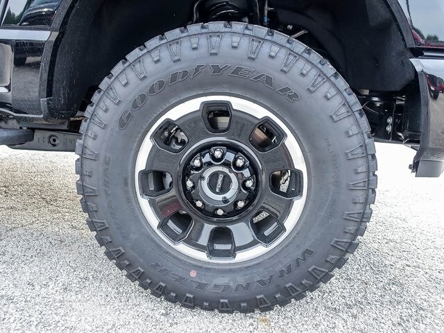2025 Ford F-250 photo 4