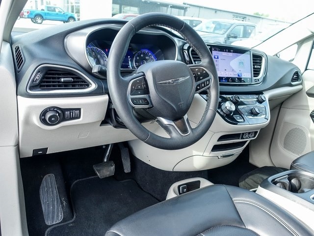 Used 2023 Chrysler Pacifica Touring L with VIN 2C4RC1BG2PR525186 for sale in Demotte, IN