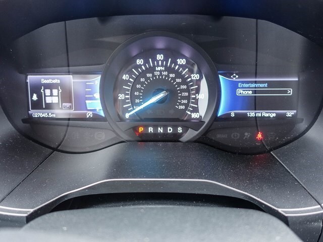 2023 Ford Edge SEL photo 3