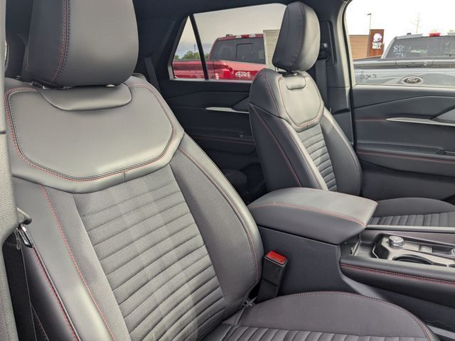 2026 Ford Explorer ST-Line - Photo 10