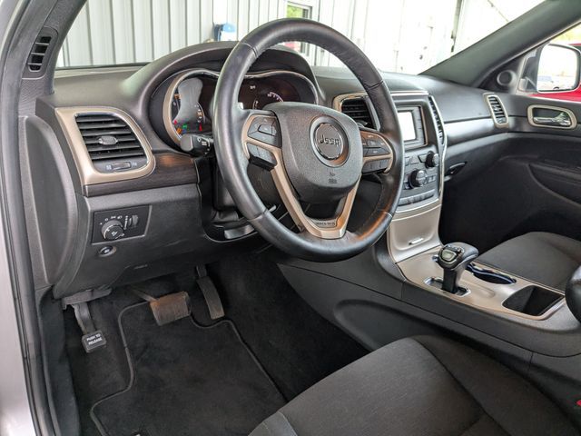 Used 2014 Jeep Grand Cherokee Laredo with VIN 1C4RJFAG2EC577685 for sale in De Motte, IN