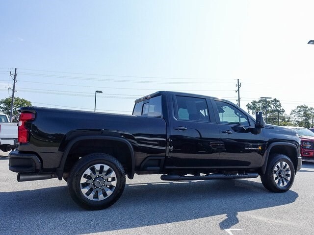 2022 Chevrolet Silverado 2500HD LTZ photo 2