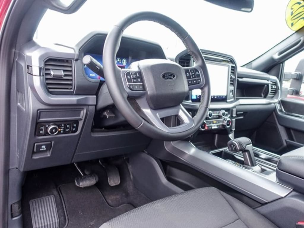 Used 2025 Ford F-150 XLT Truck