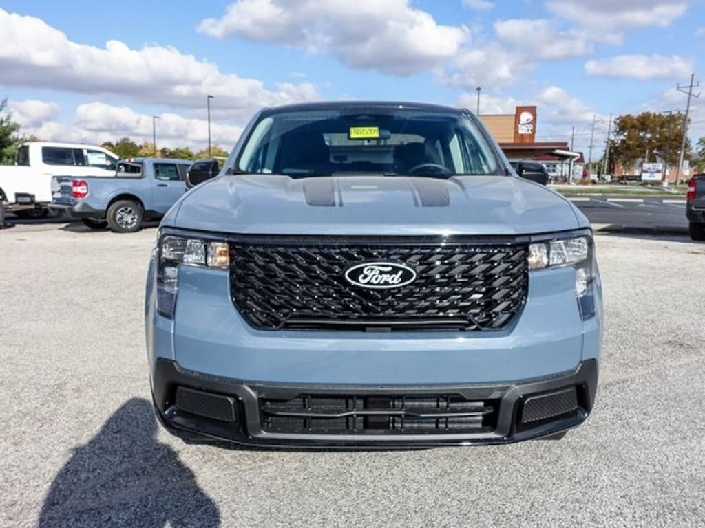 New 2025 Ford Maverick XLT Truck