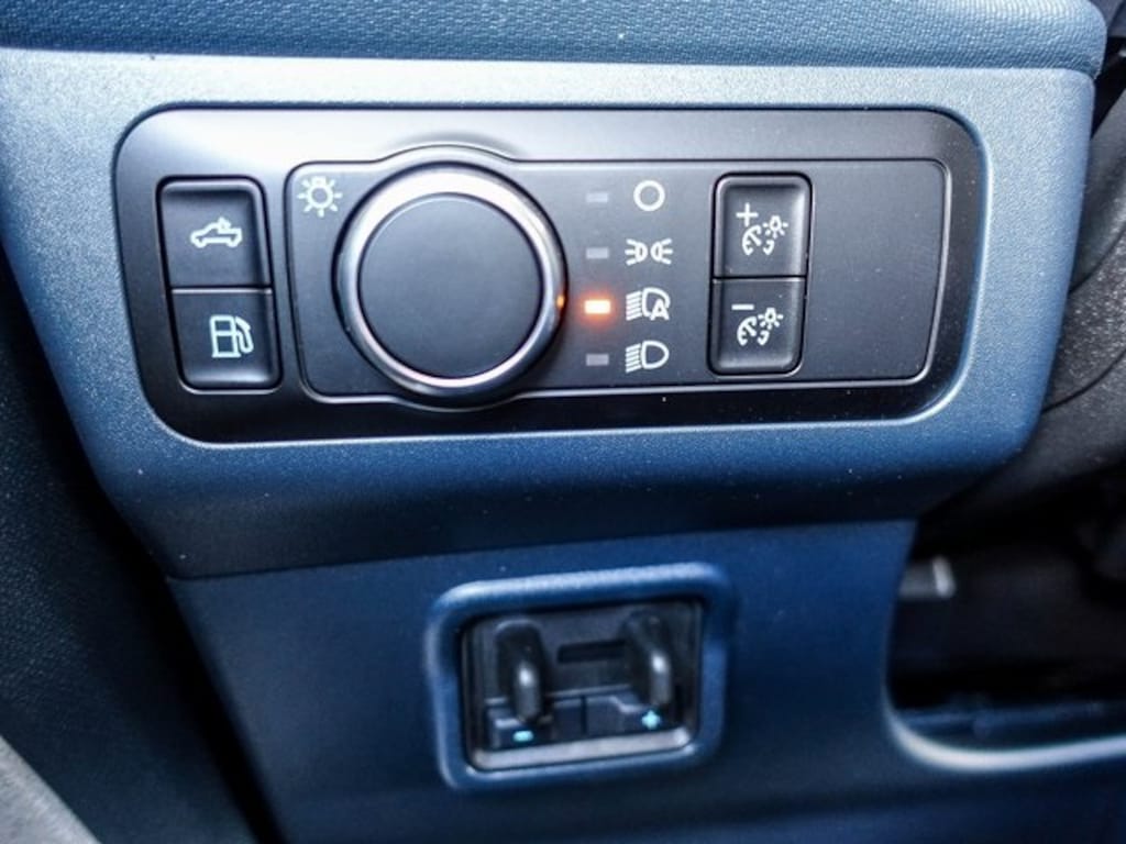 New 2025 Ford Maverick XLT Truck