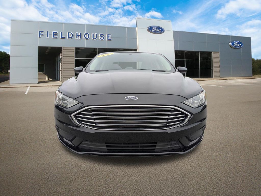 Used 2018 Ford Fusion SE with VIN 3FA6P0HD7JR201608 for sale in De Motte, IN