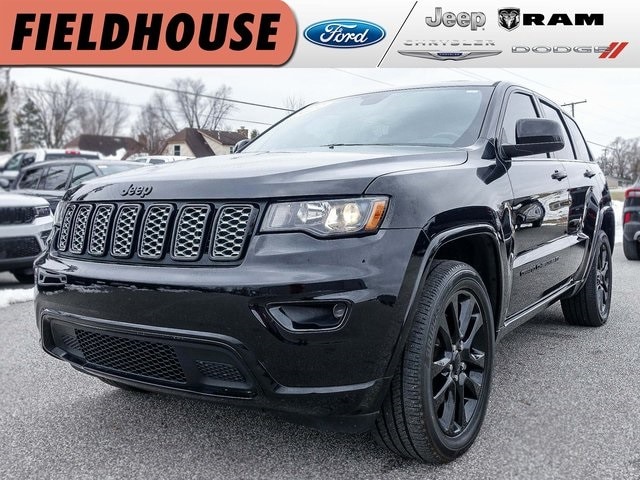 2022 Jeep Grand Cherokee WK Laredo X's photo