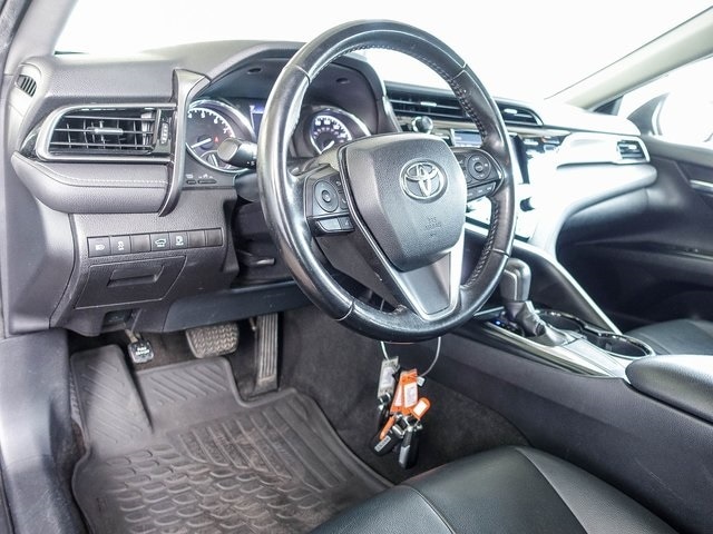 Used 2019 Toyota Camry SE with VIN 4T1B11HK5KU259561 for sale in De Motte, IN