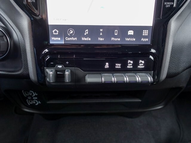 2024 Ram 2500 Big Horn photo 3