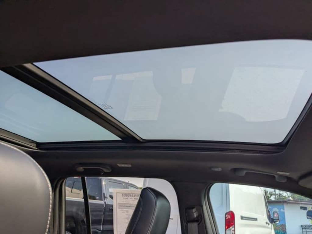 Used 2025 Jeep Grand Cherokee Overland SUV