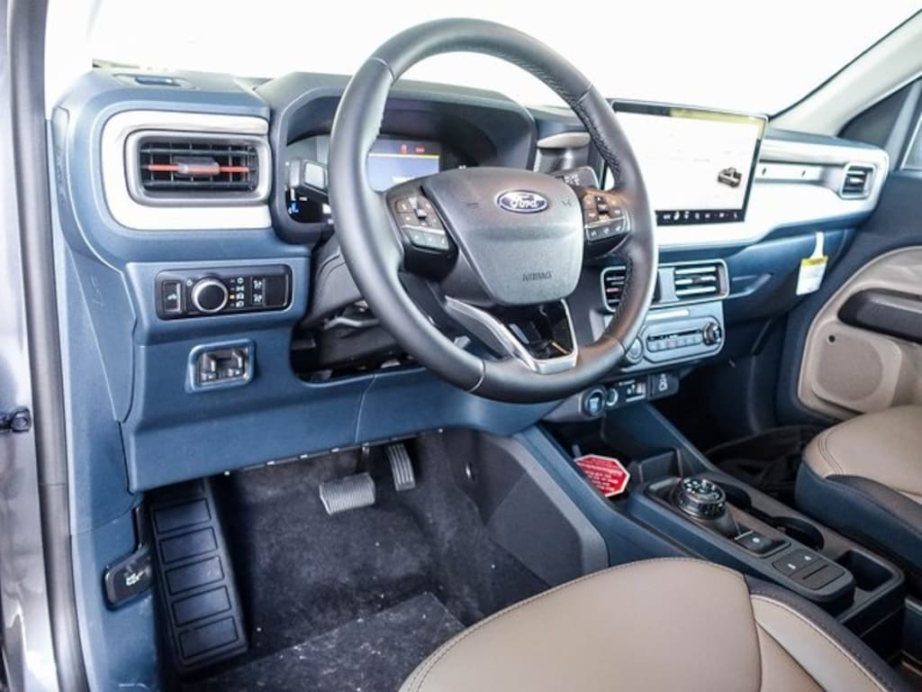 New 2025 Ford Maverick Lariat Truck