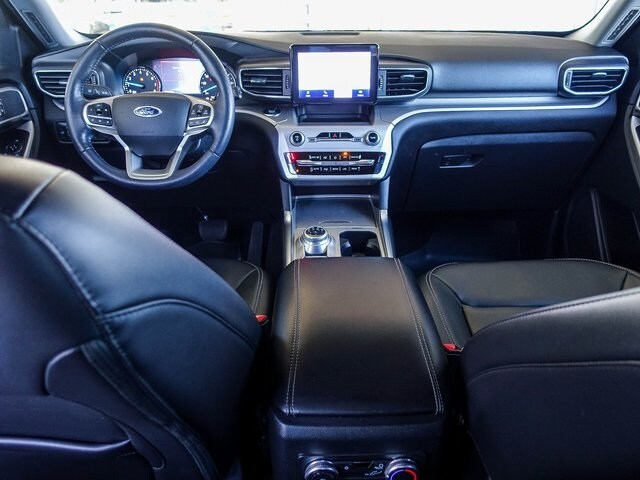 2022 Ford Explorer XLT photo 4