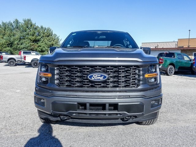 2025 Ford F-150 STX photo 2