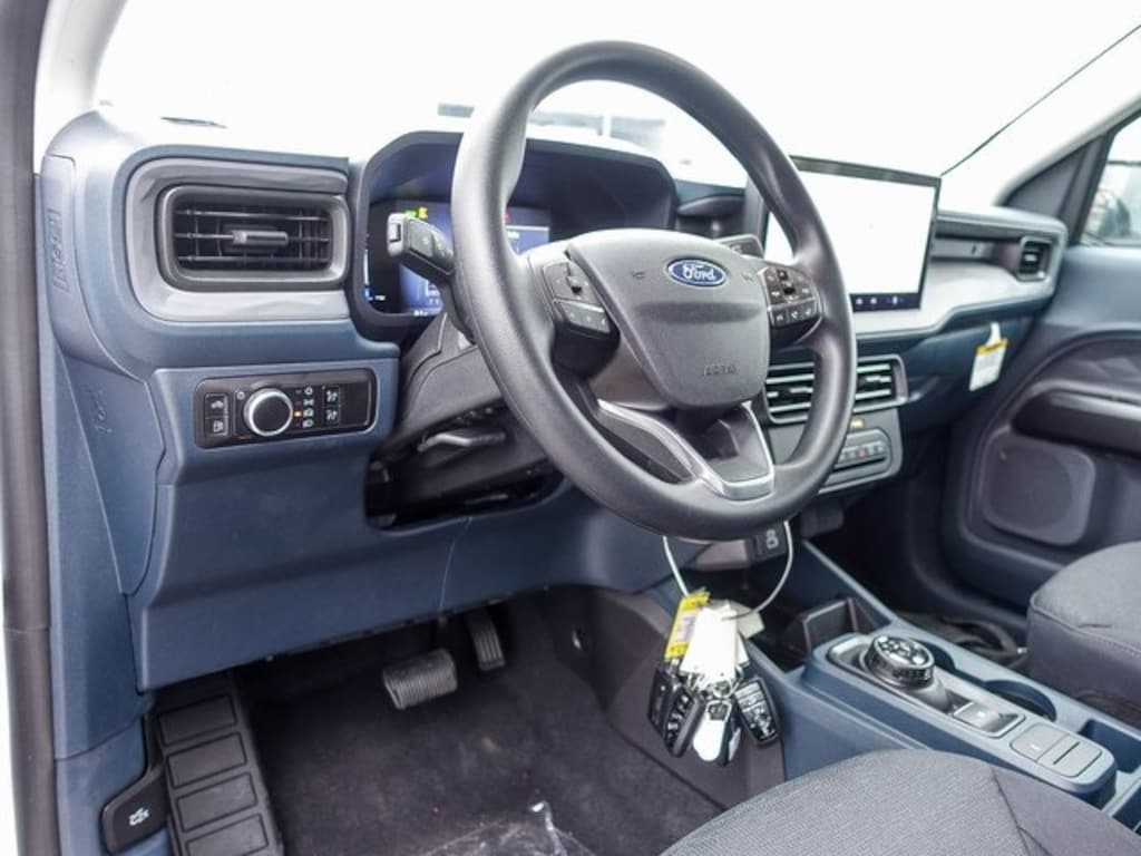 New 2025 Ford Maverick XL Truck