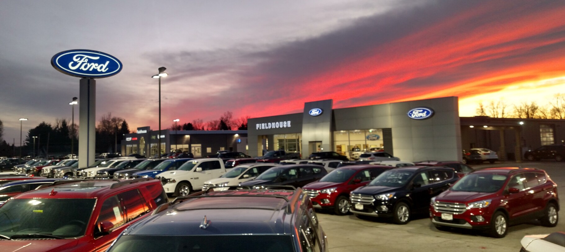 Fieldhouse Ford Ford Dealer Near Merrillville, IN New & Used Cars