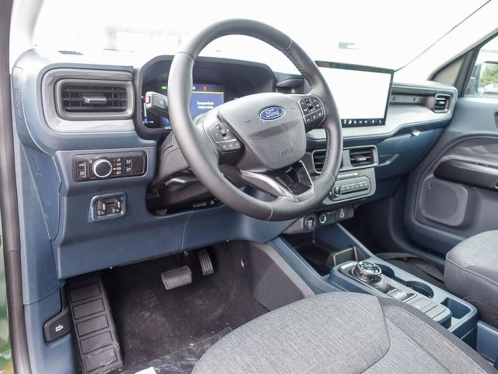 New 2025 Ford Maverick XLT Truck