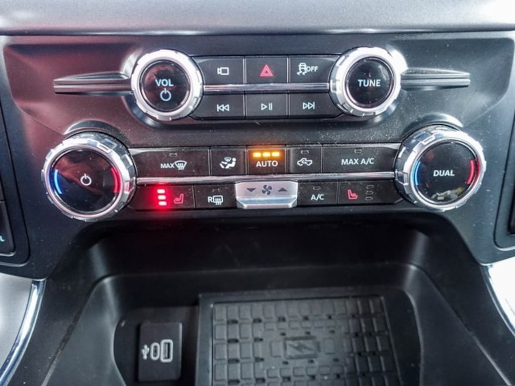 Used 2025 Ford F-150 XLT Truck