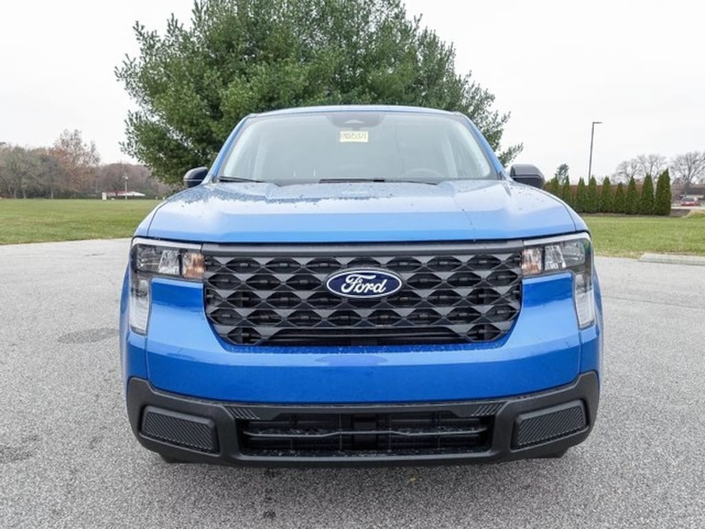 New 2025 Ford Maverick XL Truck