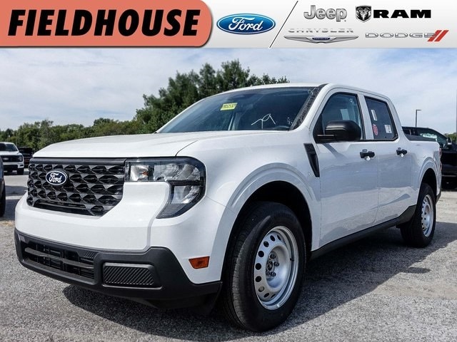 2025 Ford Maverick XL's photo