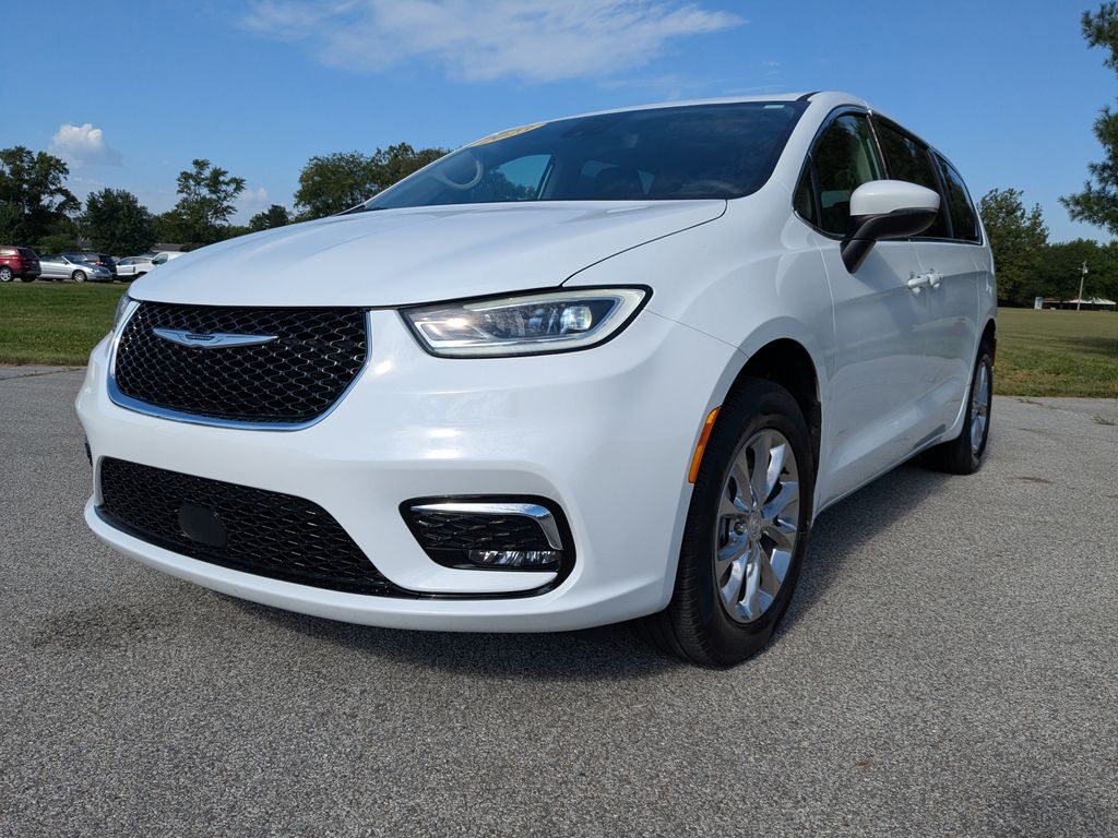2023 Chrysler Pacifica