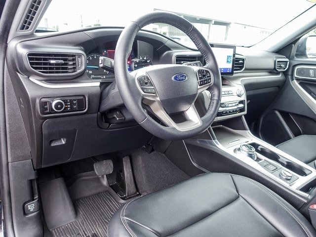 Used 2023 Ford Explorer XLT with VIN 1FMSK8DH4PGB00584 for sale in Demotte, IN