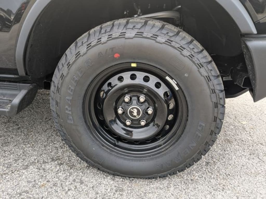 New 2026 Ford Bronco Outer Banks SUV