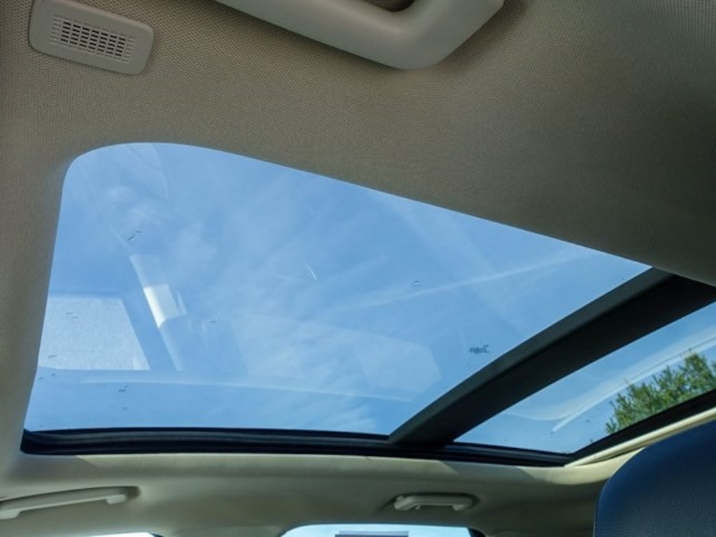 Used 2024 Ford Edge SEL SUV