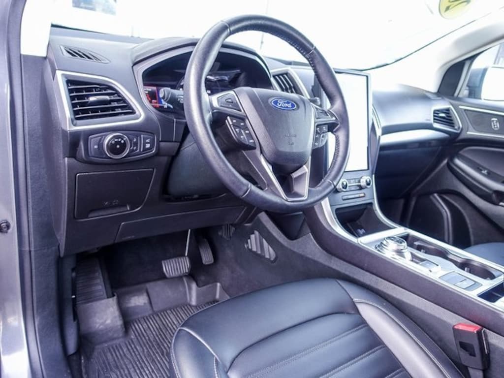 Used 2023 Ford Edge SEL SUV