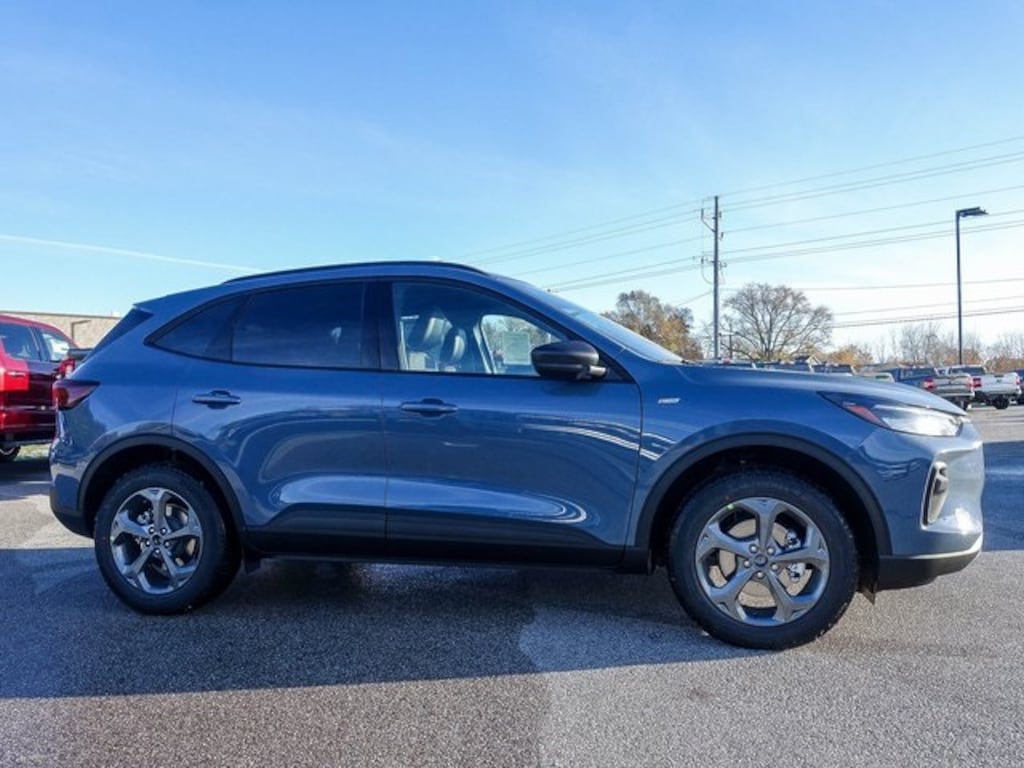 New 2026 Ford Escape ST-Line SUV