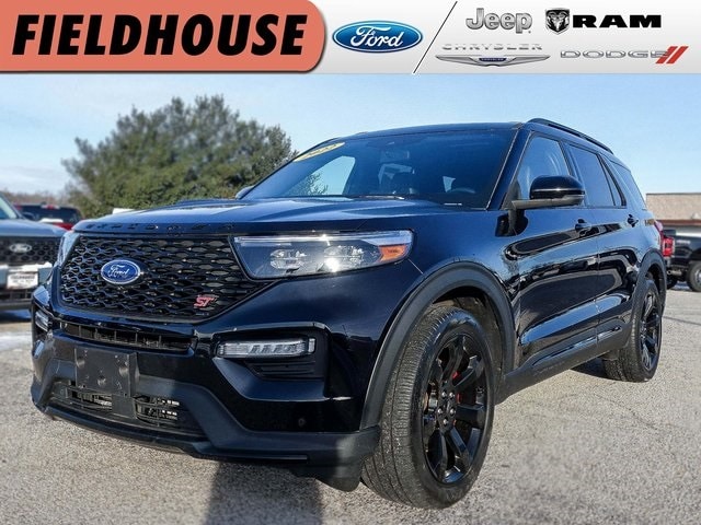 2022 Ford Explorer ST's photo