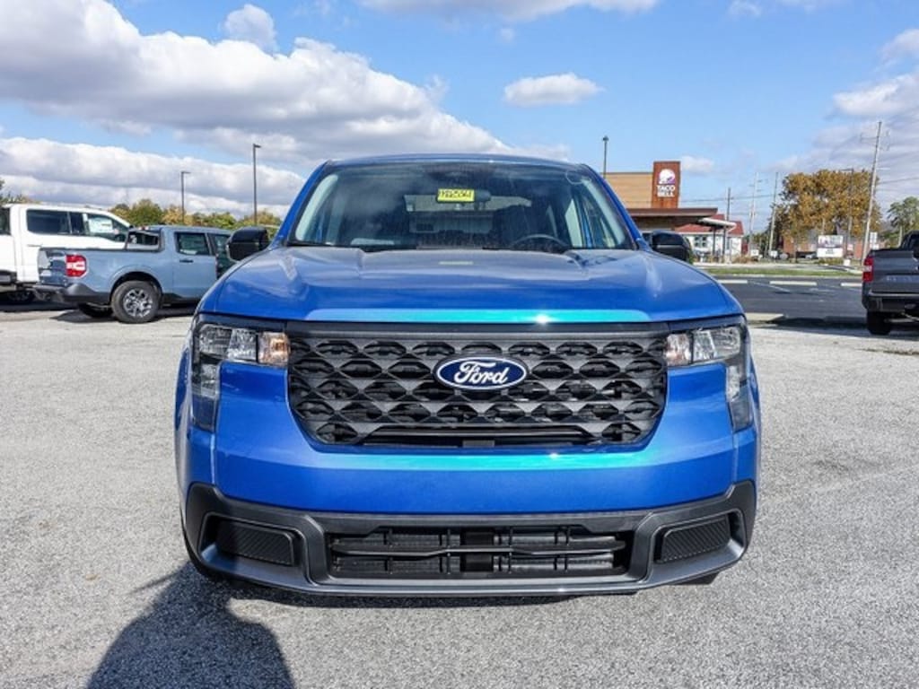 New 2025 Ford Maverick XLT Truck