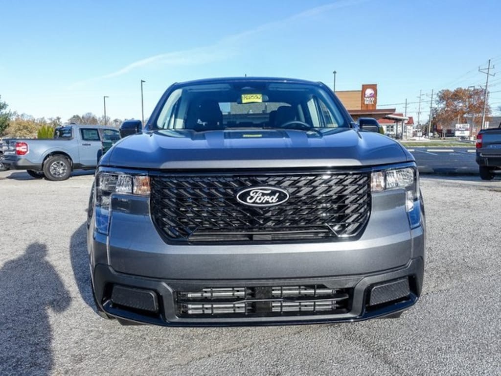 New 2025 Ford Maverick XLT Truck