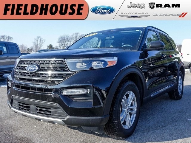 2023 Ford Explorer XLT's photo