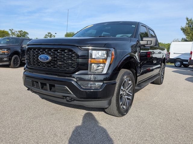 2023 Ford F-150 XL 4x4 SuperCrew 5-1/2 Box's photo