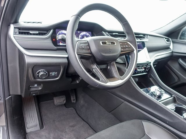 Used 2024 Jeep Grand Cherokee L Altitude with VIN 1C4RJKAG4R8528635 for sale in Demotte, IN