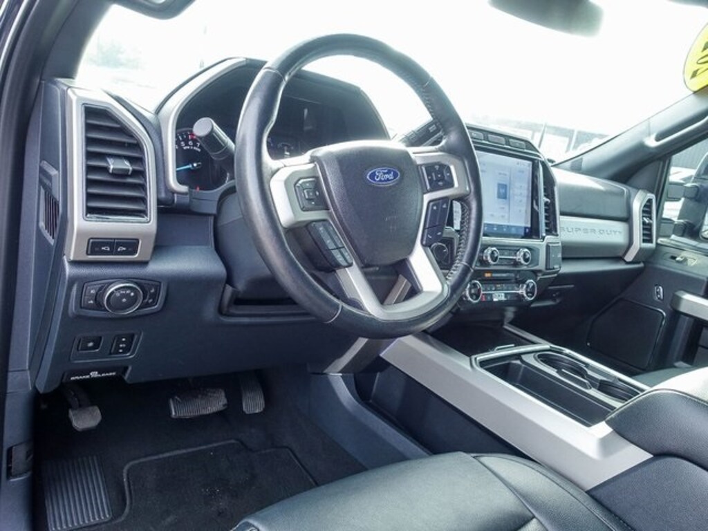 Used 2022 Ford F-350SD Lariat Truck