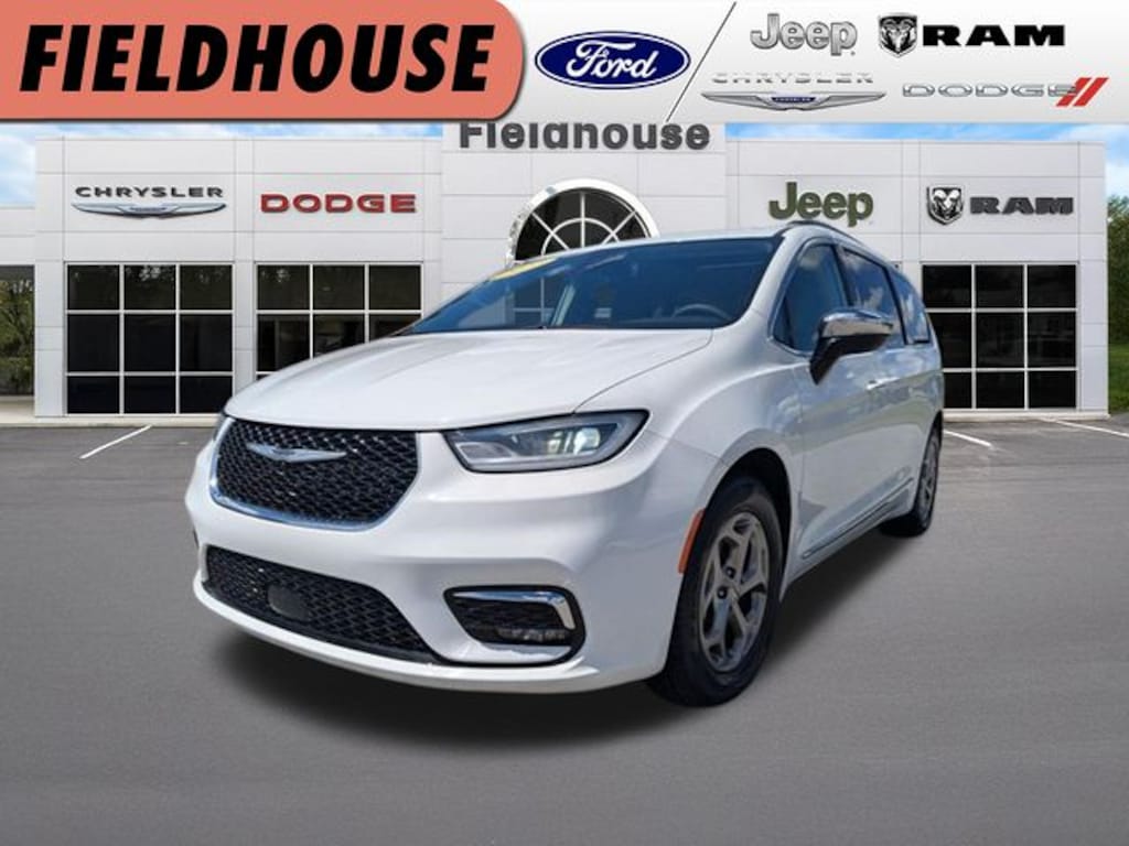 Used 2023 Chrysler Pacifica Limited Minivan/Van