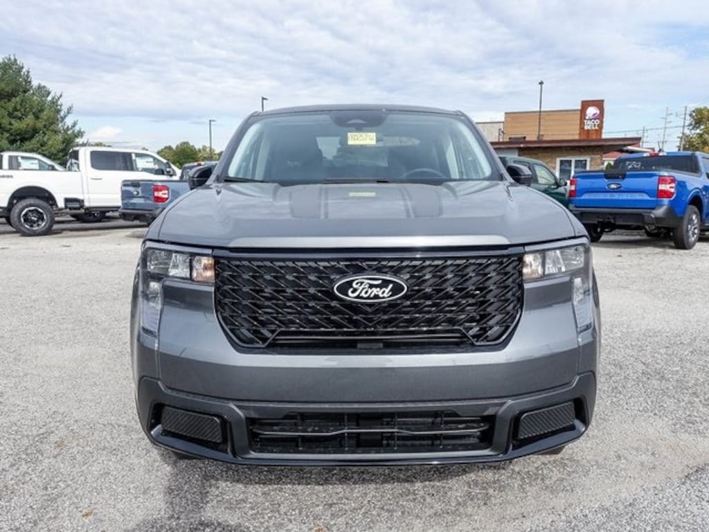 New 2025 Ford Maverick XLT Truck
