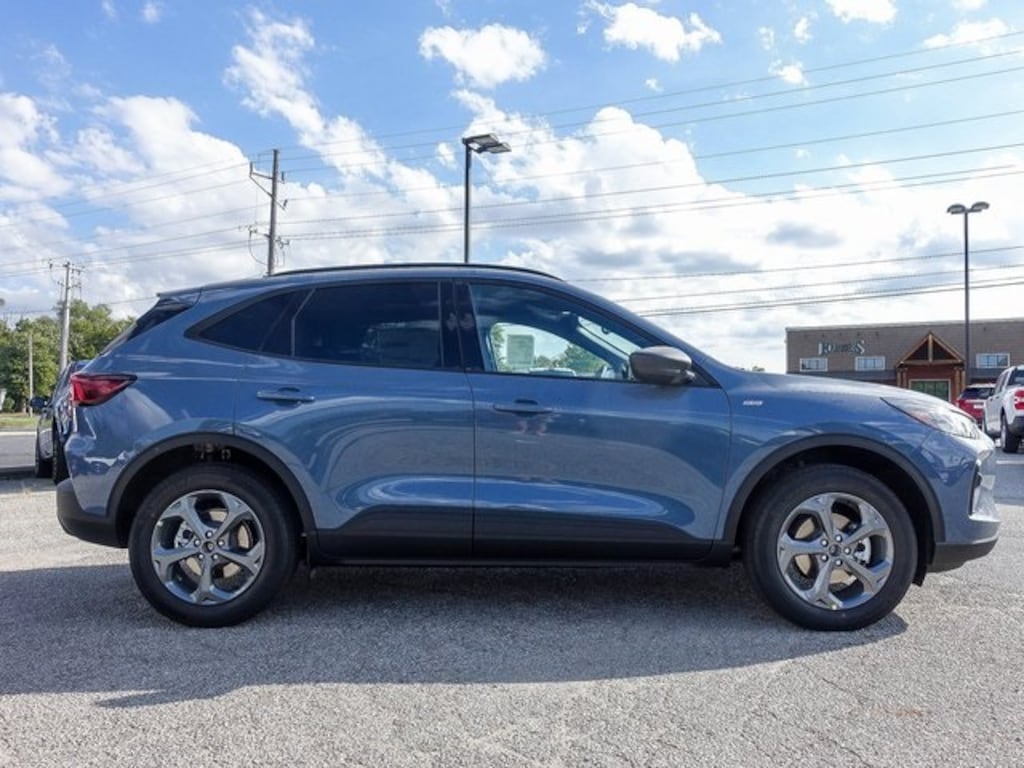 New 2026 Ford Escape ST-Line SUV
