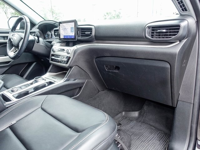 Used 2022 Ford Explorer XLT with VIN 1FMSK8DHXNGB76632 for sale in Demotte, IN