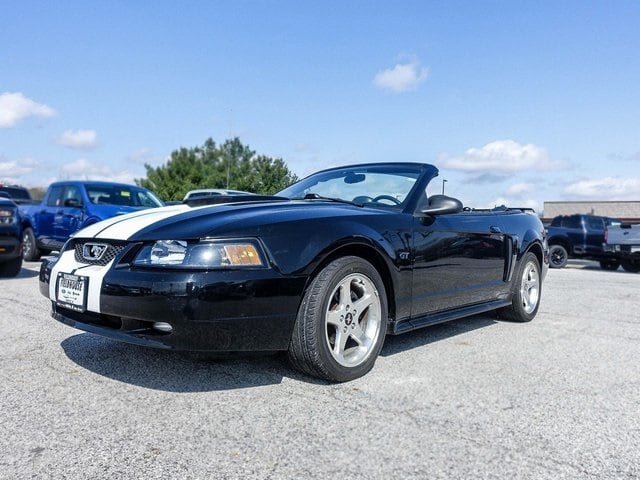 Used 2003 Ford Mustang GT 180A with VIN 1FAFP45X13F410543 for sale in Demotte, IN