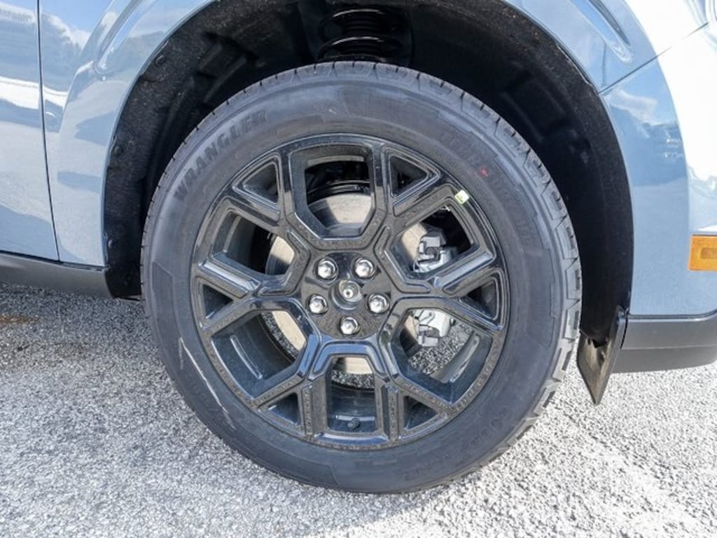 New 2025 Ford Maverick XLT Truck